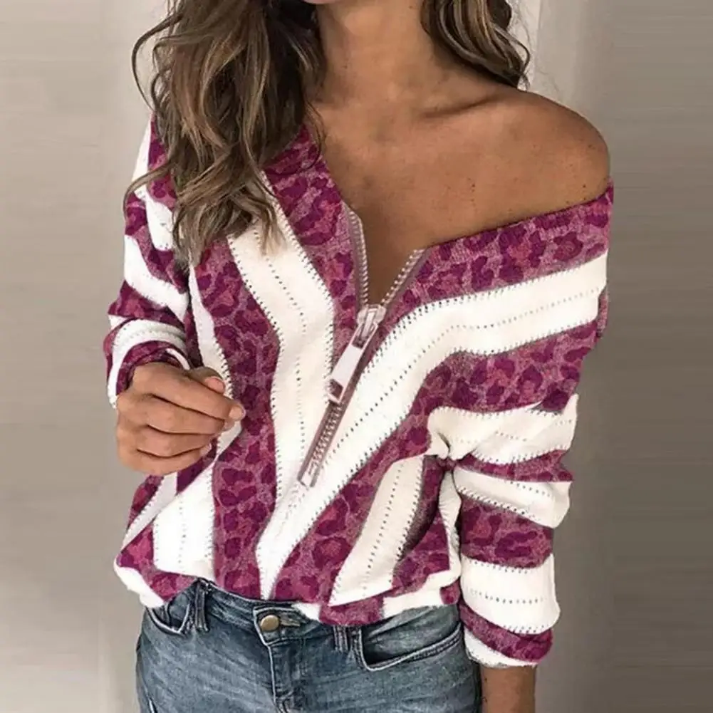 

2024 Autumn and Winter New Zipper V-neck Sweater Women's Loose Casual Striped Pullover Sweater