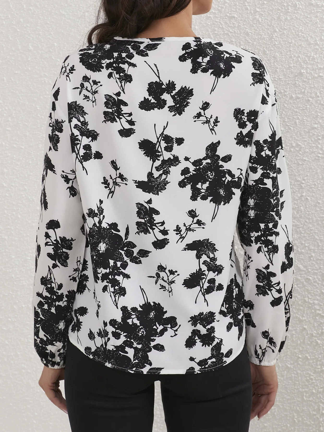 Ladies Floral Print Tie Neck Blouse Elegant Long Sleeve Blouse Women Tops Shirts