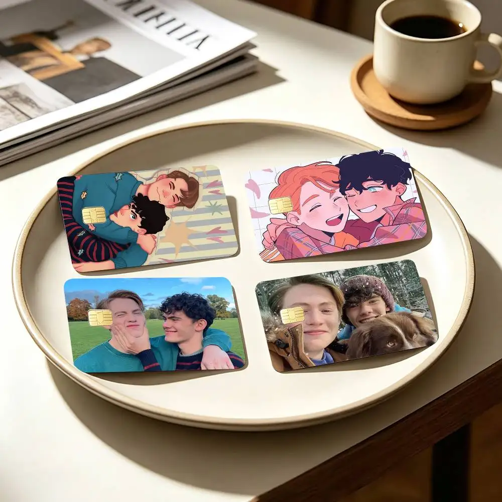 Nick X Charlie Heartstopper forever   4pcs 1Set Card Stickers Small Waterproof Chip 4PCS Card Sticker Anti-Scratch