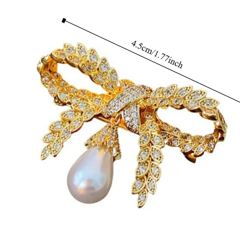 Брошь-бабочка со стразами в Корейском стиле, булавка для воротника из сплава, ювелирные аксессуары, значок, брошь со стразами, подарок