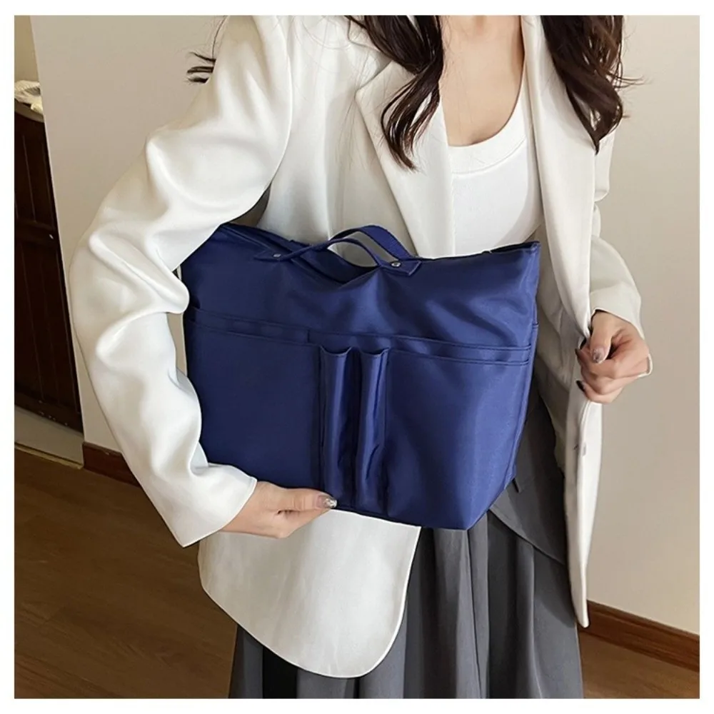 Simple Nylon Handbag Organizer Insert Multi-Pockets Large Capacity Tote Bag Organizer Solid Color Lightweight Makeup Storage Bag