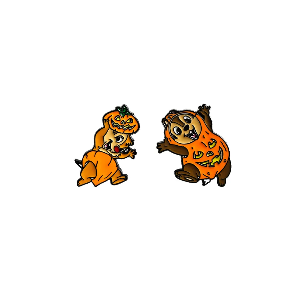 

Cartoon Character Chip 'n Dale Metal Badge Halloween Pumpkin Squirrel Brooch Creative Anime Lapel Pin Y2k Fashion Toys Anime