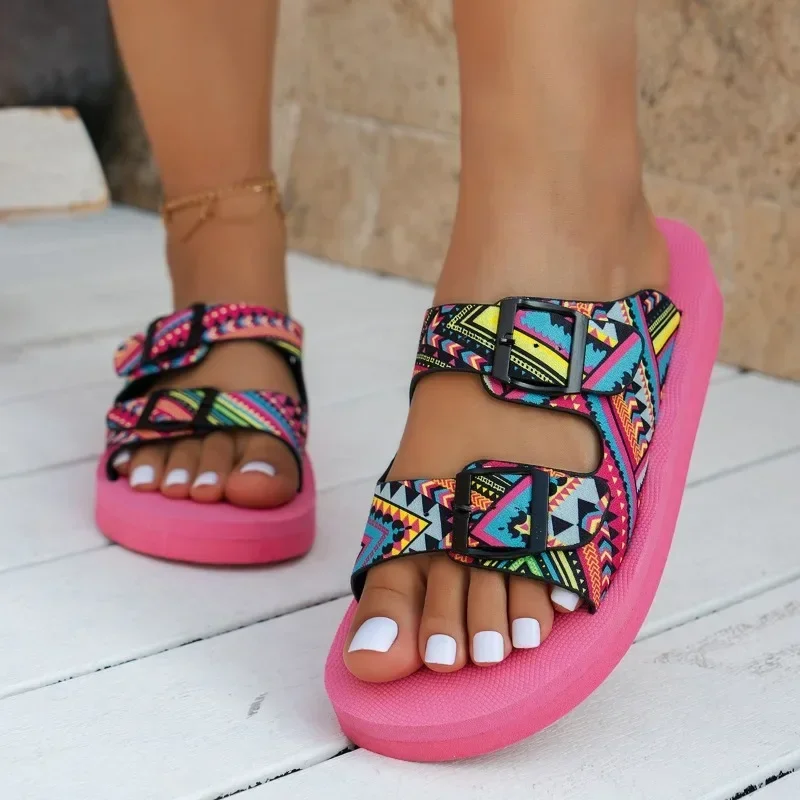 

2024 Hot Sale Shoes Female Light Women's Slippers Casual Daily Slippers Women Mixed Colors Buckle Platform Flat Women's Shoes