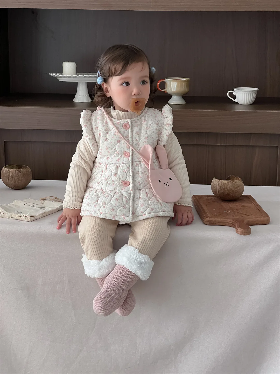 2025 Winter New Baby Girls Cute Sweet Floral Vest Plus Velvet Thick Infant Toddler Warm Sleeveless Coat Girls Padded Jacket