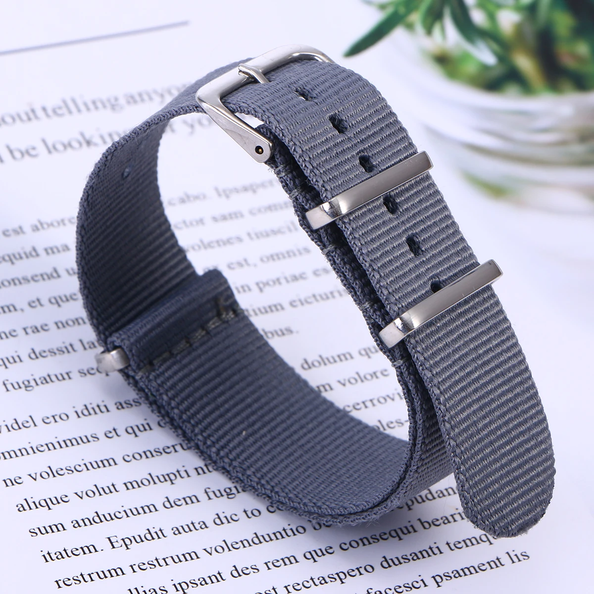 

Nylon Watch Strap 18Mm Heavy Duty Woven Band Soft Breathable Secure Fit For Men Women Watch Bands Replacement