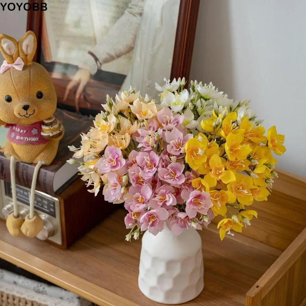 

Real Touch Artificial Narcissus Bouquet Elegant Luxury Silk Narcissus Flower Handmade Fake Flower Wedding Decor