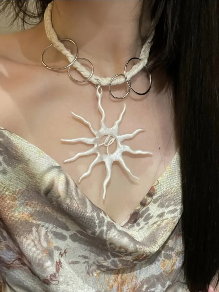 HUANZHI White Sun Pendant Necklace Silver Color Circle Cotton Twine Choker Fashion Personality Punk Jewelry for Women Men Unisex