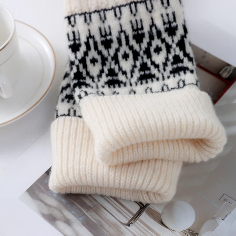 Autumn And Winter Women's Wool Socks Knitted Keep Warm Calf Sleeves Rhombic Stacked Socks And Pantyhose Stacked