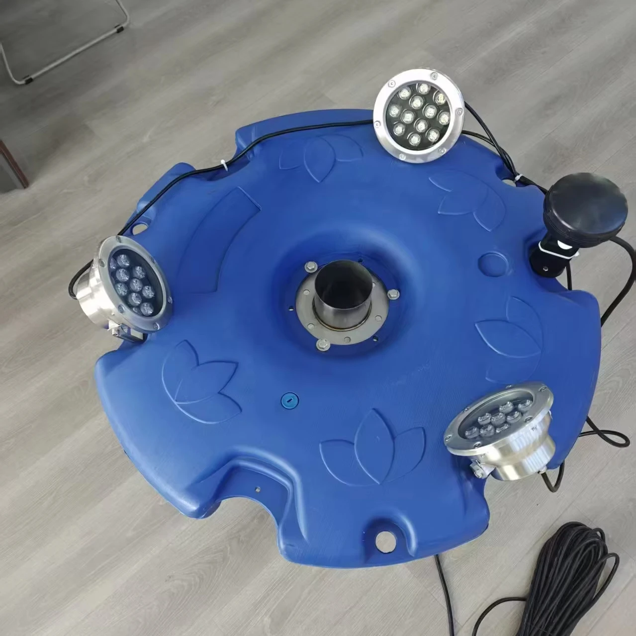 1.5KW New Outdoor LED Garden Waterfall Fountain Aerator with Motor & Gearbox Energy Saving Night Lighting Trumpet Fountain Pump