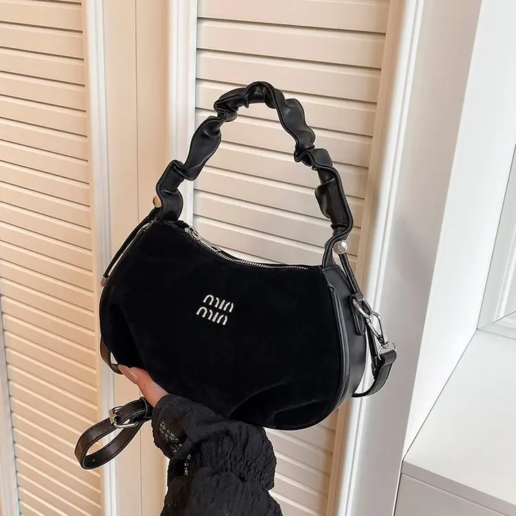 

2026 SS Women's Vintage Quilted Crossbody Bag, Soft Genuine Leather Multi-way Shoulder Tote, Large Capacity Handbag