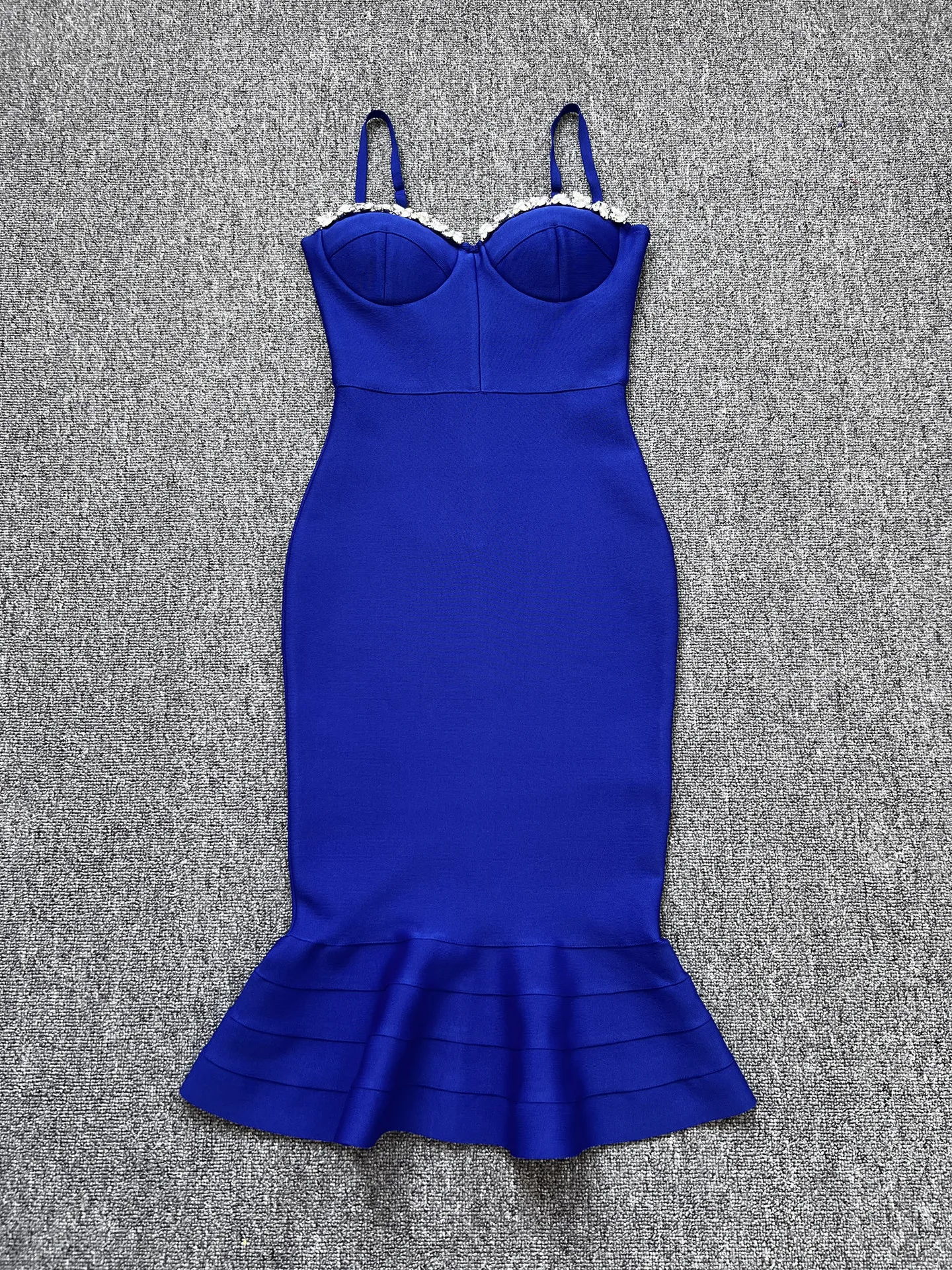 Women Sexy Long Style Fashion Bandage Dress Rayon Backless V Camisole Slim Bodycon Fashion Ruffle Edge Celebrity Party Dress