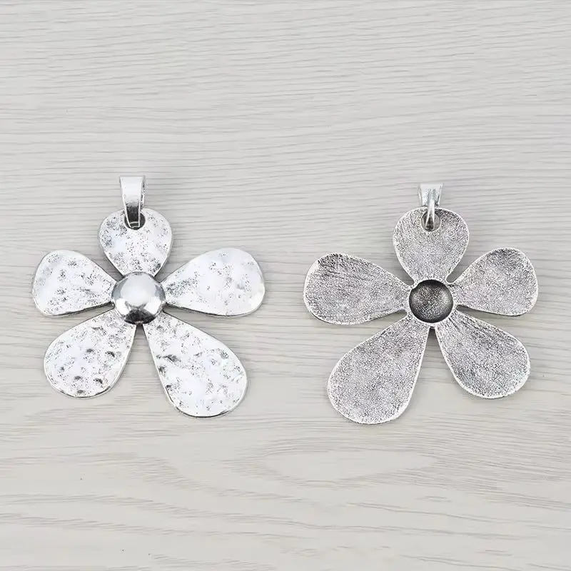 3 x tybetańskie srebro duże młotkowane kwiaty Charms wisiorki na naszyjnik roślinny elementy do wyrobu biżuterii 68x60mm — zdjęcie 4