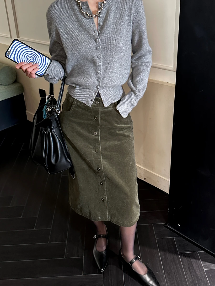 

Женская прямая вельветовая юбка средней длины, весна 2023, новые брюки в стиле ретро с пуговицами f-длины