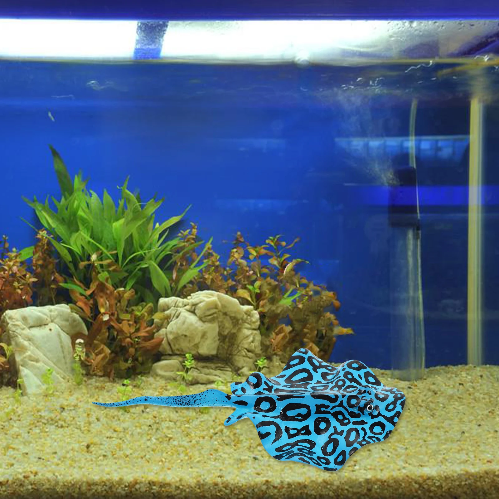 

Artificial Fish Decorations 12cm Luminous Silicone Aquarium Tropical Fish Tank Accessory L scaping Pet Supplies Safe