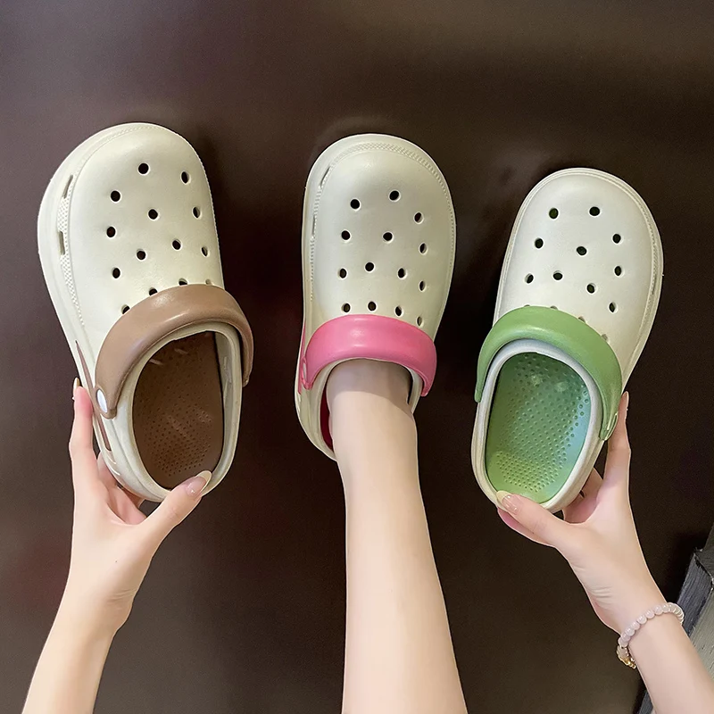 Sandalias de playa cómodas para mujer, zapatos bonitos de Color caramelo para jardín, de sentido avanzado, con agujeros únicos, para verano, 2024