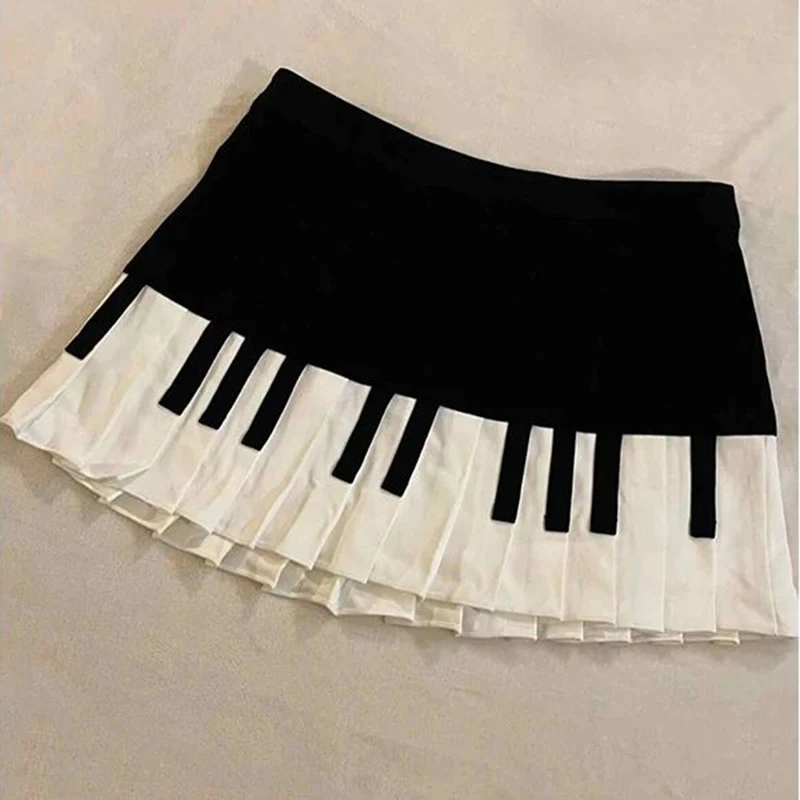 

Весенняя черно-белая сращенная женская короткая юбка 2025 Y2k, тонкий дизайн, мини-юбка в стиле Харадзюку, женская ампирная юбка в корейском стиле, шикарная юбка-пианино