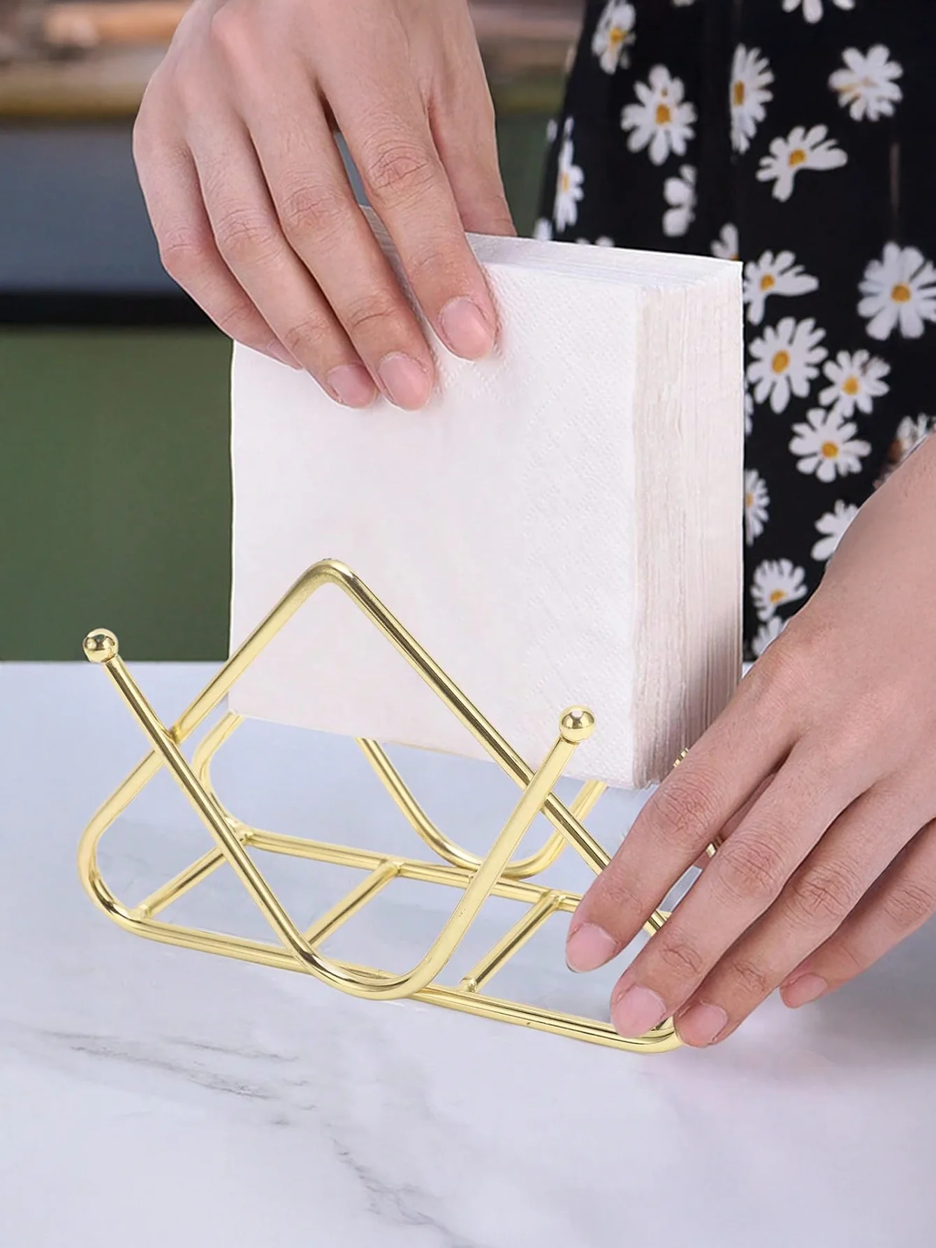 1pcs napkin holder triangle paper towel holder large capacity independent desktop suitable for kitchen cake dessert shop