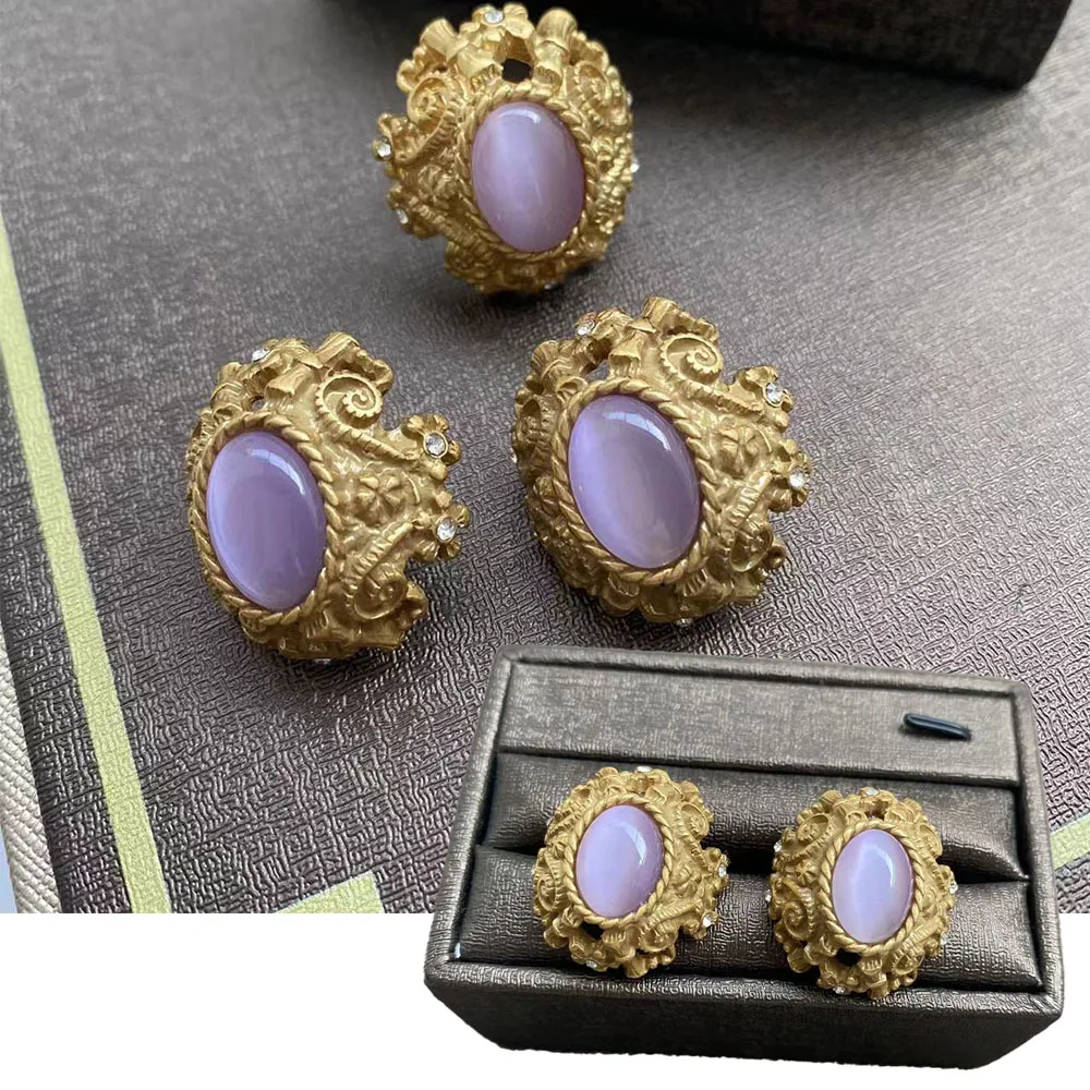 

Vintage Women Stud Earring Clip Earring Rings Palace Style Earrings Elegant Retro Jewelry Fashion Accessories Gift