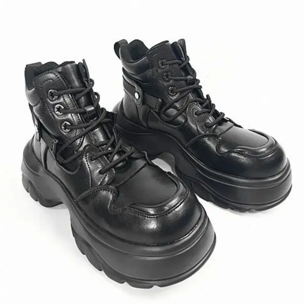

2025 Spring and Autumn New Men High-top Shoes Muffin Platform Short Explosion Increases Motorcycle Cycling Boots Black Snow