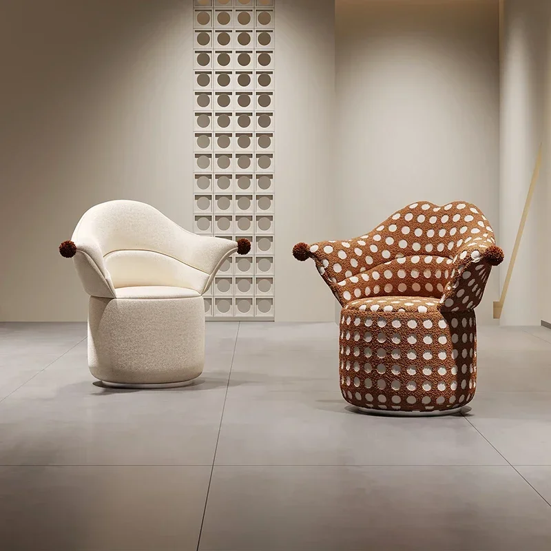 Designer Simple Creative Leisure Chair Study Makeup Chair Rotating Dressing  Cartoon Sofa