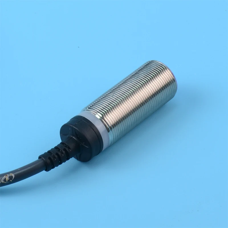 

FN10-M18-NCD1 Normally Closed Proximity Switch M18 Cylindrical Metal Probe Inductive Sensor