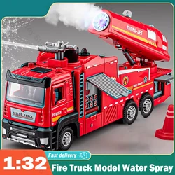 1/32 Modello di camion dei pompieri Auto giocattolo Pressofuso in metallo Luce Suono Simulazione Spruzzo d'acqua Veicolo di salvataggio Pull-Back Modelli di auto Natale
