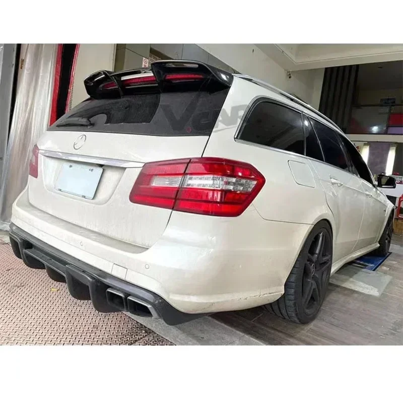 New！ For Mercedes Benz E-Class W212 E63 AMG modified CLS blade style rear bumper lip genuine carbon fiber diffuser body kit 2009