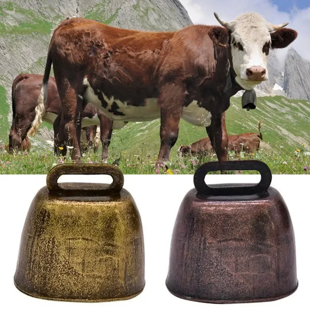 1PC Grazing Loud Crisp Bell Cow Horse Sheep Grazing Copper Bells Metal Pet Animal Farm Bell Vintage Home Decor 35*34.6*24mm