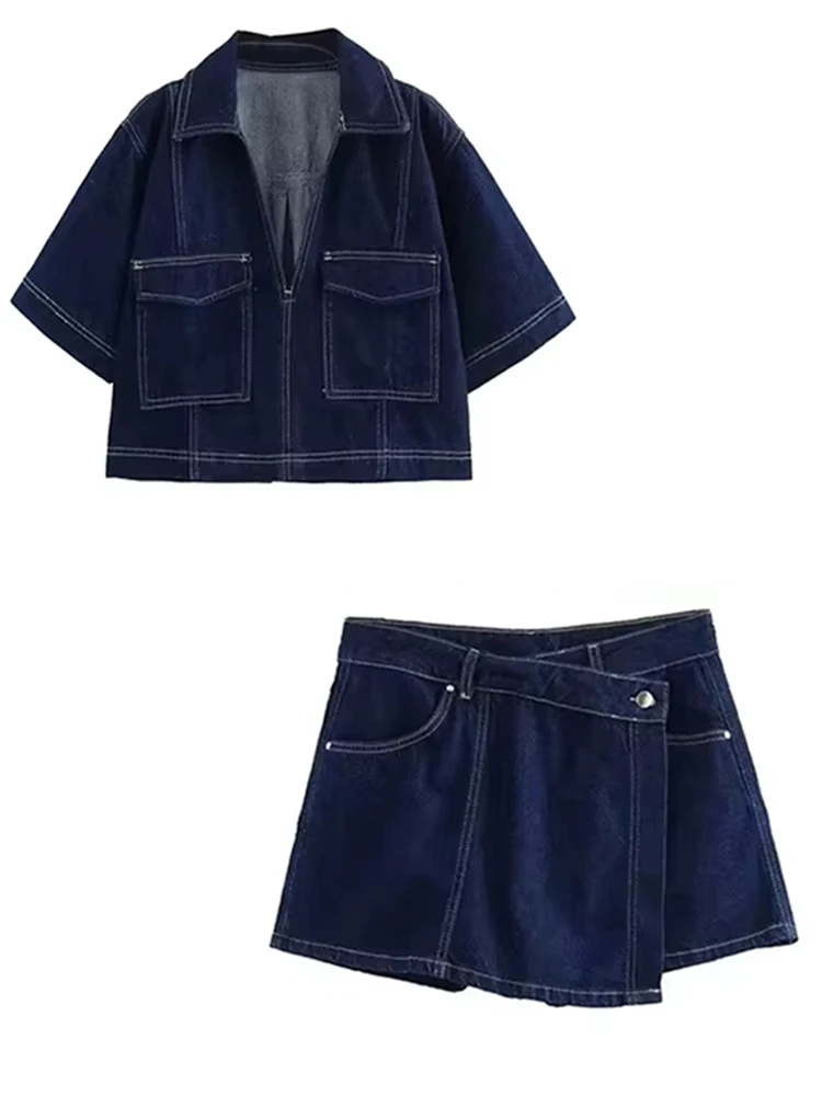 المرأة الشابة المألوف قصيرة الأكمام الخامس الرقبة الخصر يتعرض الأزرق الدنيم قميص غير المتكافئة البسيطة الدنيم تنورة Y2k الدنيم دعوى