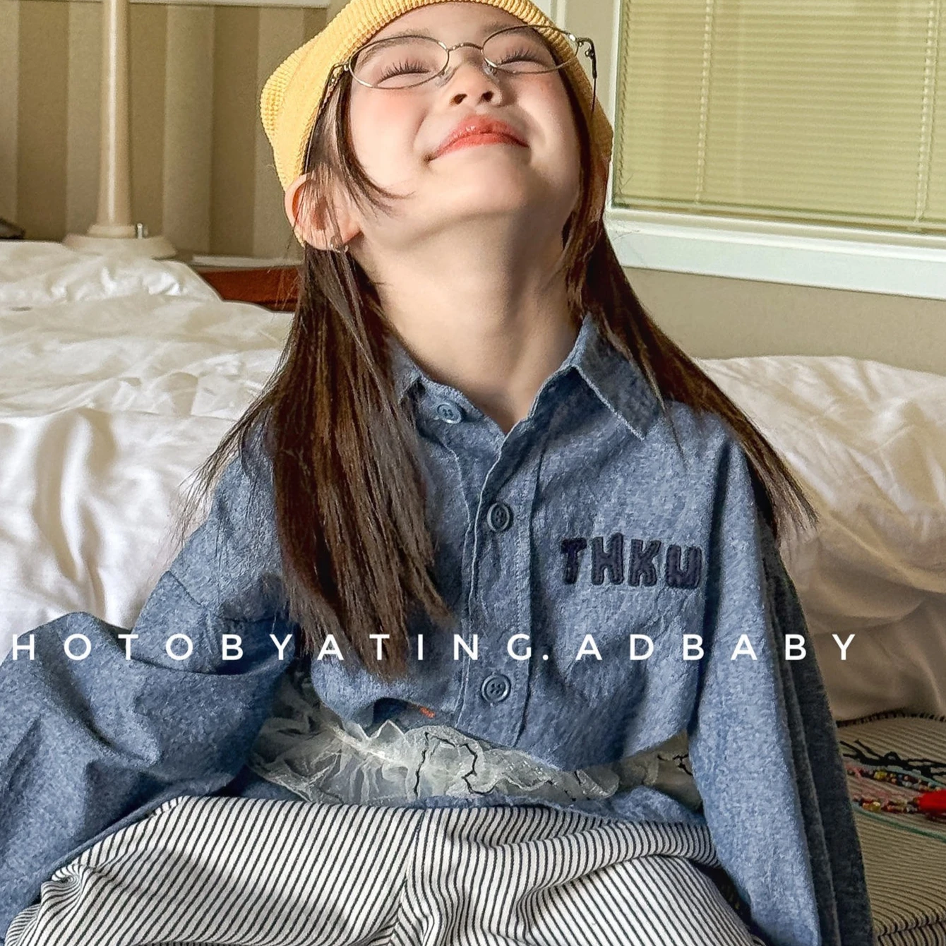 

Girls Coat 2026 Spring and Autumn New Childrens Clothing Korean Style Boys and Girls Fashion Embroidered Graffiti Shirt Simple