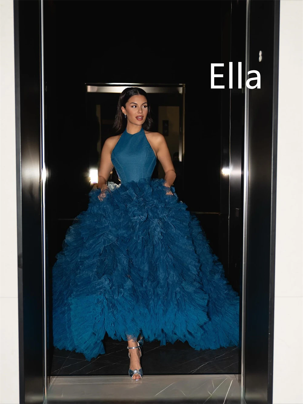 Vestidos de Noche de tul personalizados de alta calidad, vestido de fiesta sin mangas con cuello Halter y temperamento, vestidos para ocasiones especiales de lujo