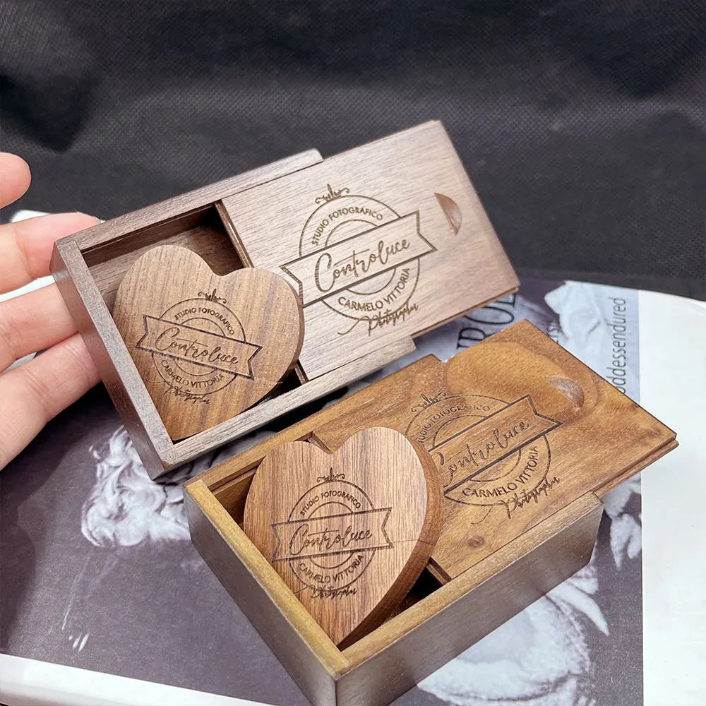 Flashdisk Kayu Walnut Bentuk Hati + Kotak Hadiah, Logo Custom Gratis, Pendrive Kreatif 8GB 16GB 32GB 64GB Memory Stick U Disk 2.0