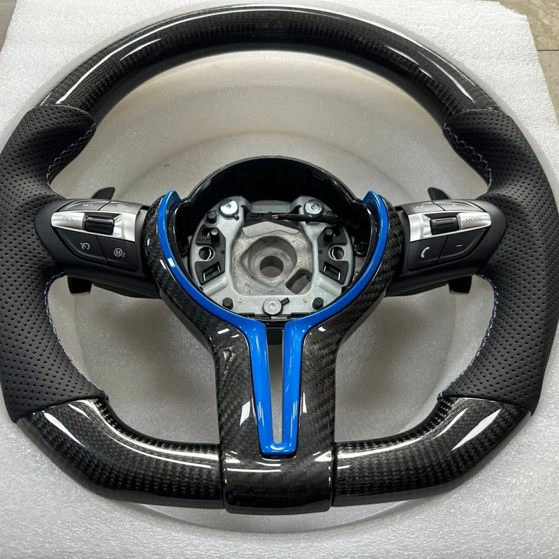 For BMW 1/2/3/5/7 Series/X1/X3/X4/X5/X6/M3/M4/M5 Carbon Fiber Steering Wheel (Car Use)