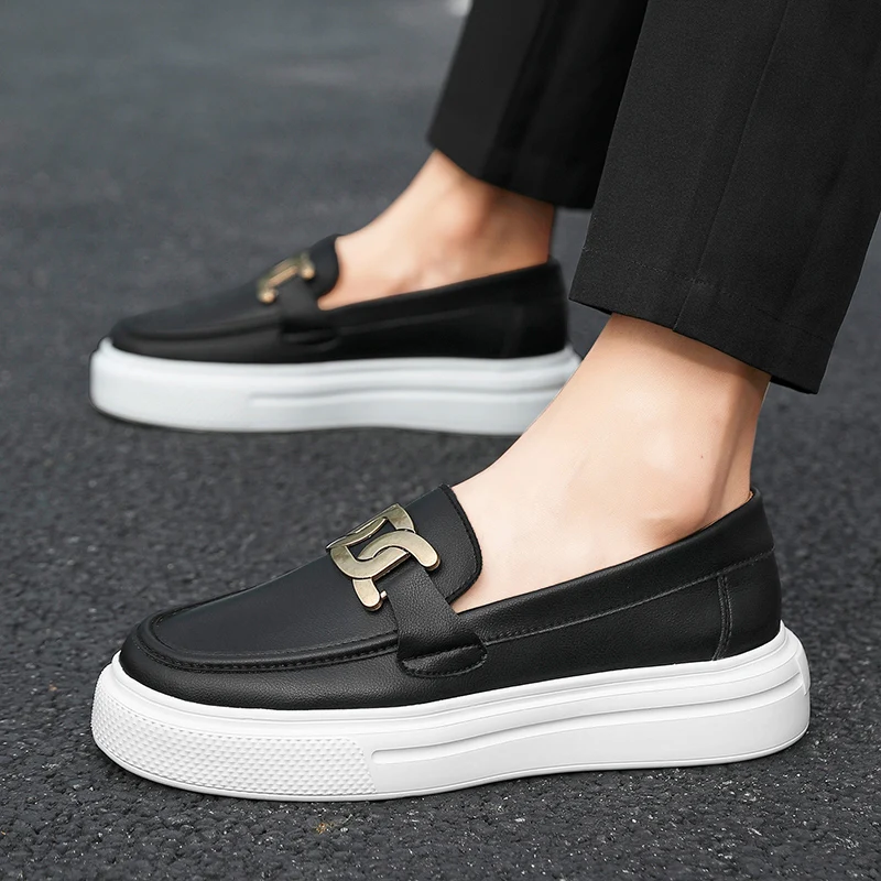 2024 Elegant Black Summer Men\'s Loafers Casual Shoes Breathable Slip-on White Footwear Mens Leather Shoes Flats Mocasines Hombre