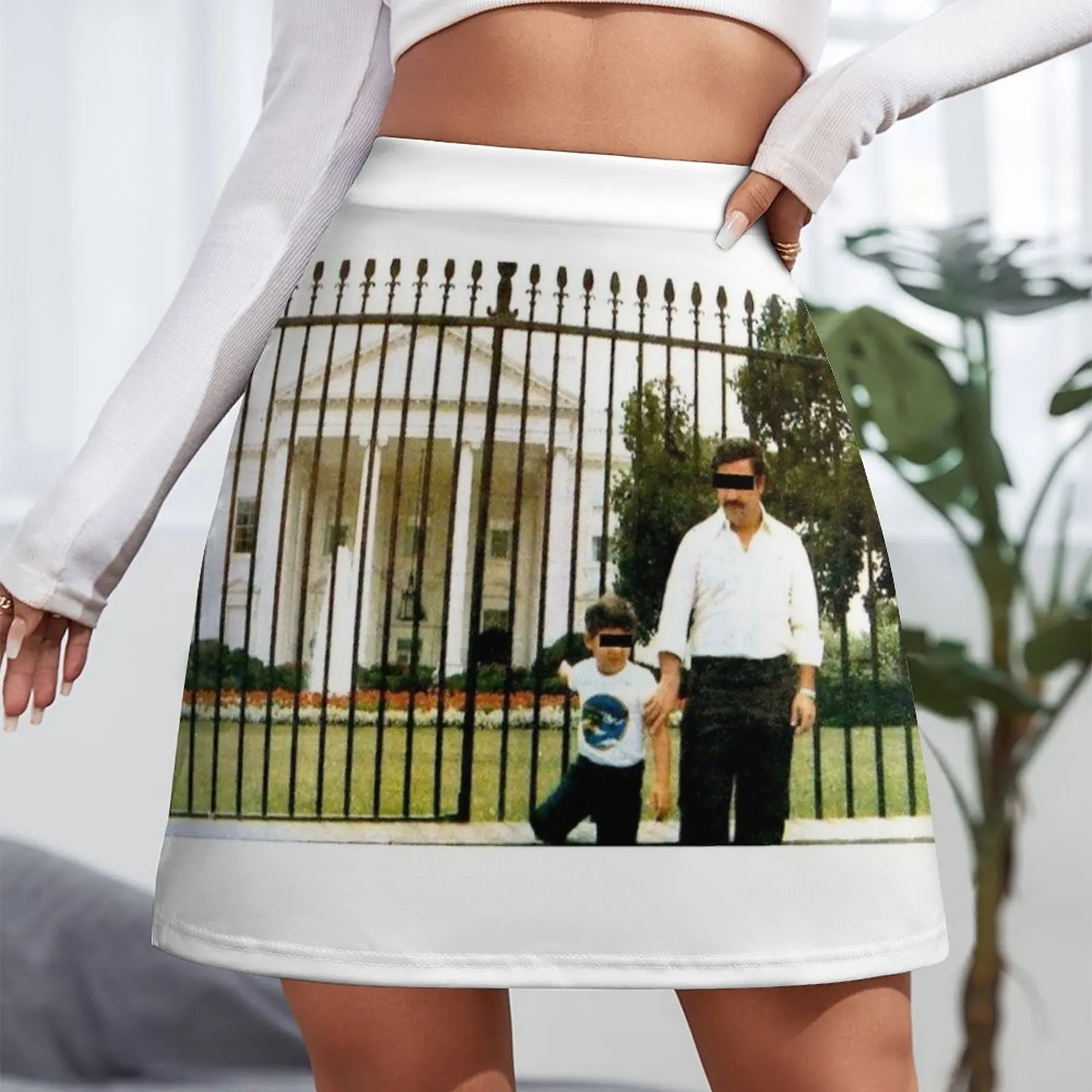 Pablo Escobar Outside the White House Mini Skirt night club women Short skirts Women skirts