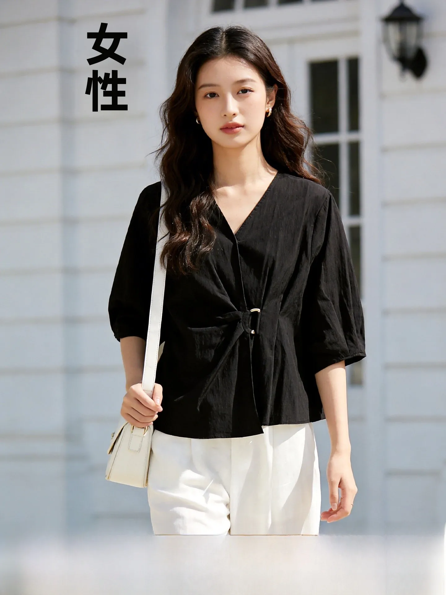 

Летняя женская блузка с V-образным вырезом и плиссировкой, больших размеров, простой стиль, с эффектом утяжки талии, повседневная мода, полиэстер