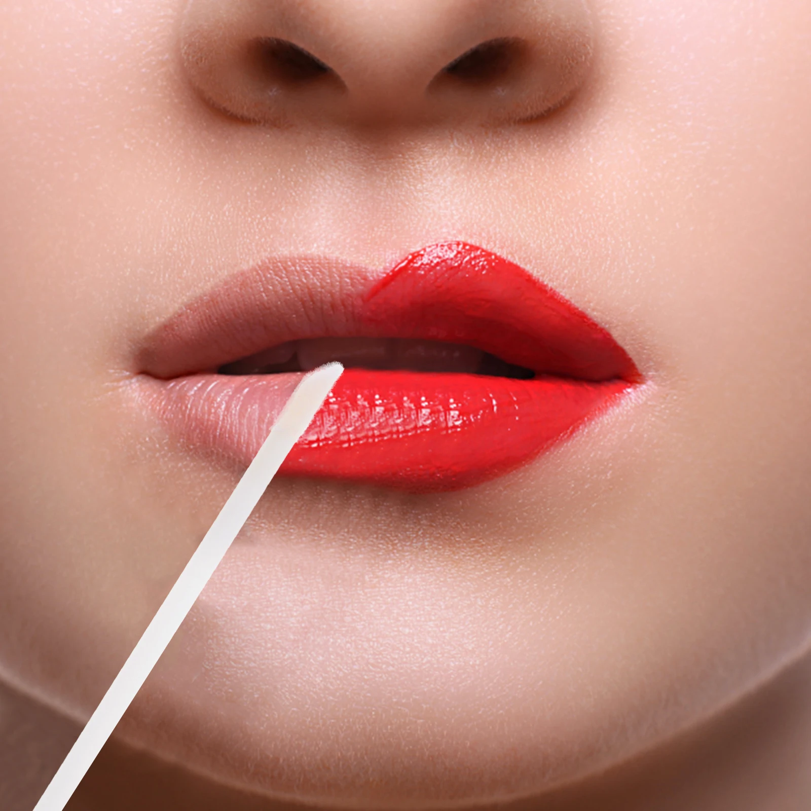 

50pcs Disposable Wands Lipstick Applicator Wands Lip Brush Lip Gloss Brushes Makeup Beauty Tool Travel Home Soft Bristles Safe