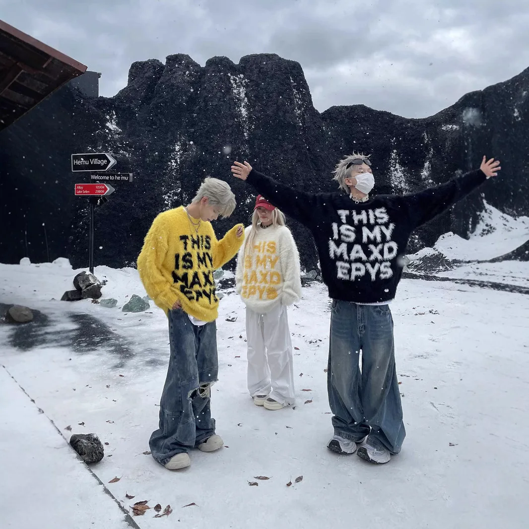 Unisex Knitting Sweater 2025 Retro Couples Sweater Letter Print Faux Mink Fur Lazy Style Unisex Loose Casual Knit Outerwear