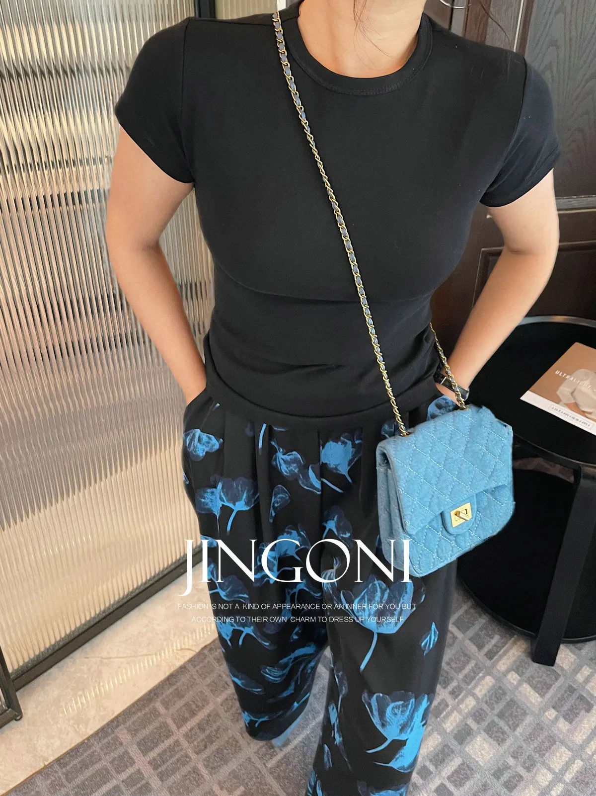 Basic T-shirt Crop Top Y2k Woman Clothing 2025 Spring Summer Trend Short Sleeve Korean Fashion Style Elegant Tee CStreetwear New