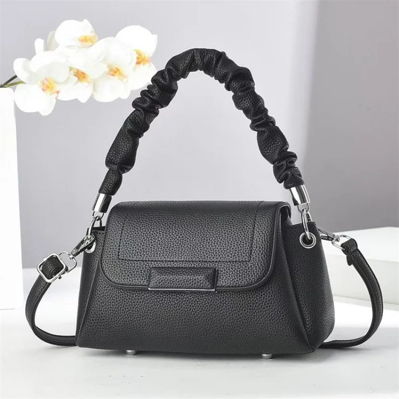 

Famous Designer Genuine Leather Messenger Bag for Women, Popular Classic Shoulder Bag Crossbody Bag Elegant