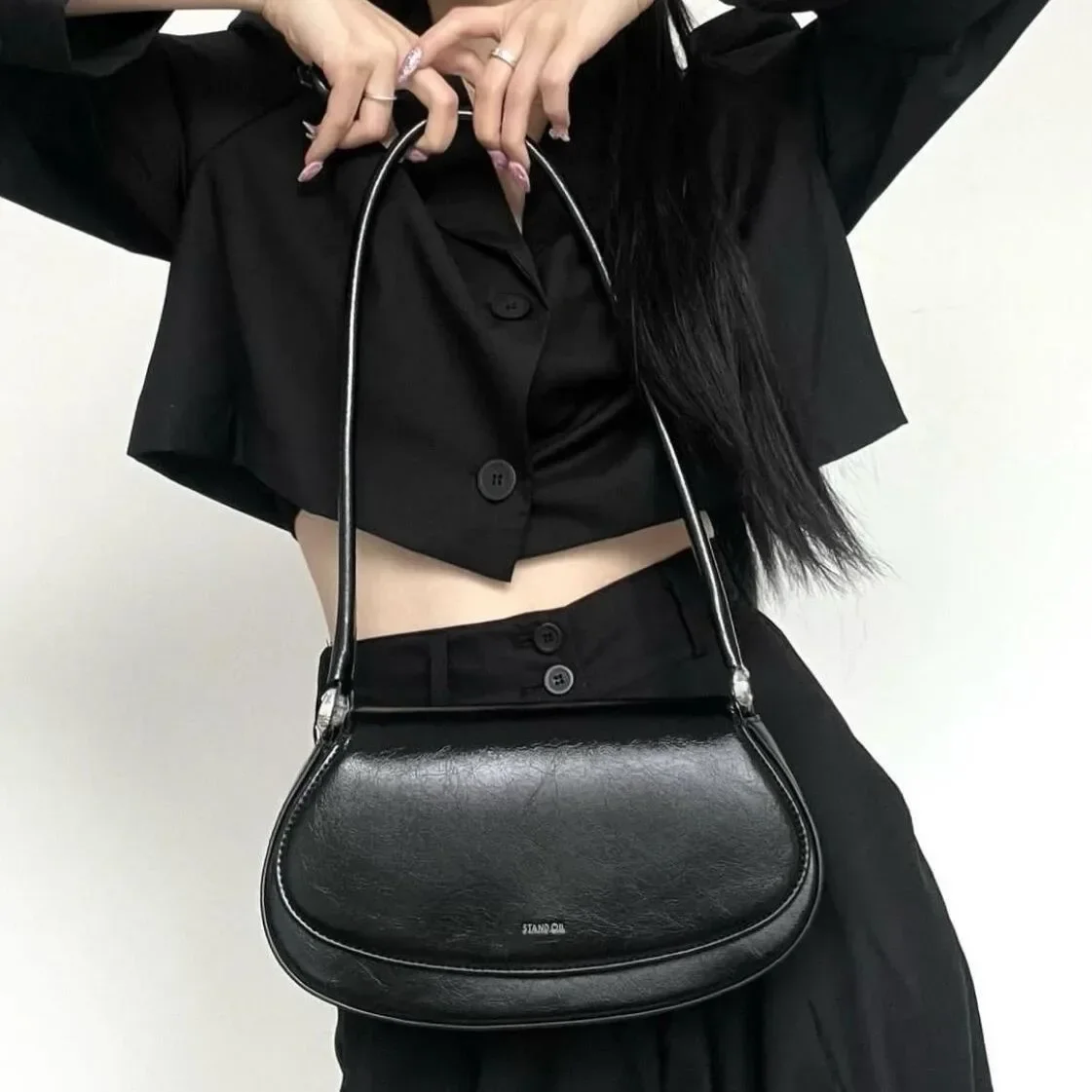 South Korean niche Standail Sun Shengwan's same style of temperament underarm bag shell bag one shoulder small bag