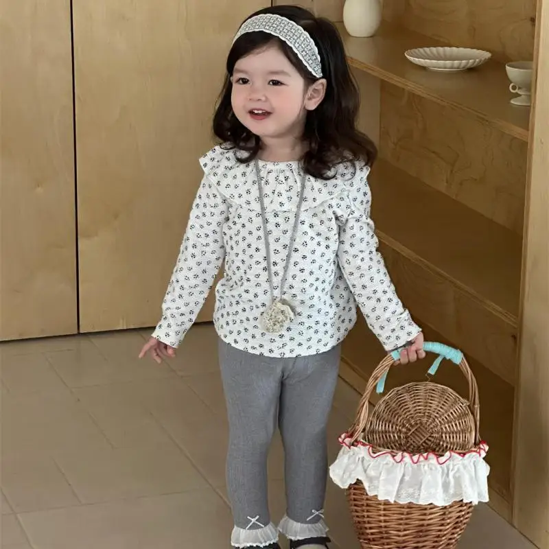 

2025 Autumn New Baby Girl Long Sleeve Shirts Infant Cotton Tops Girls Cute Ruffle Collar Floral Blouse Toddler Casual Clothes