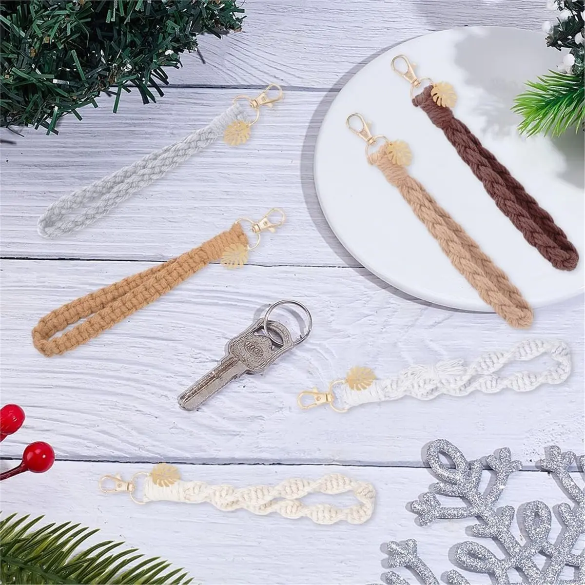 【BAAQ】 1 Set DIY Macrame Keychain Kit Vintage Boho Macrames Palm Leaf Keychain Making Kit for Beginner Dark Color Macrame