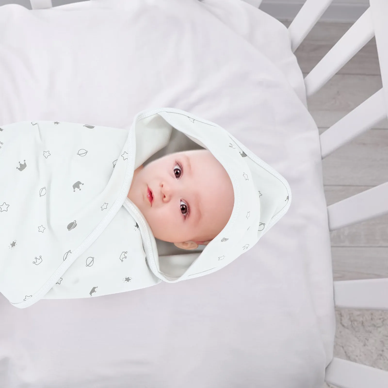 

1Set Baby Clothes Suit Soft Cotton Toddler Outfit Hat Gloves Bib Set Breathable Infant Clothing Set for Newborn Spring Autumn