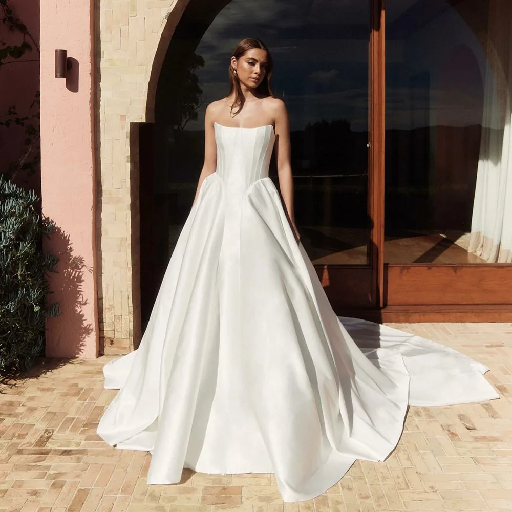

Msikoods Satin Ball Gown Wedding Dress 2025 Strapless Corset Simple Long Train Bridal Dress Simple Luxury Wedding Gown Customize