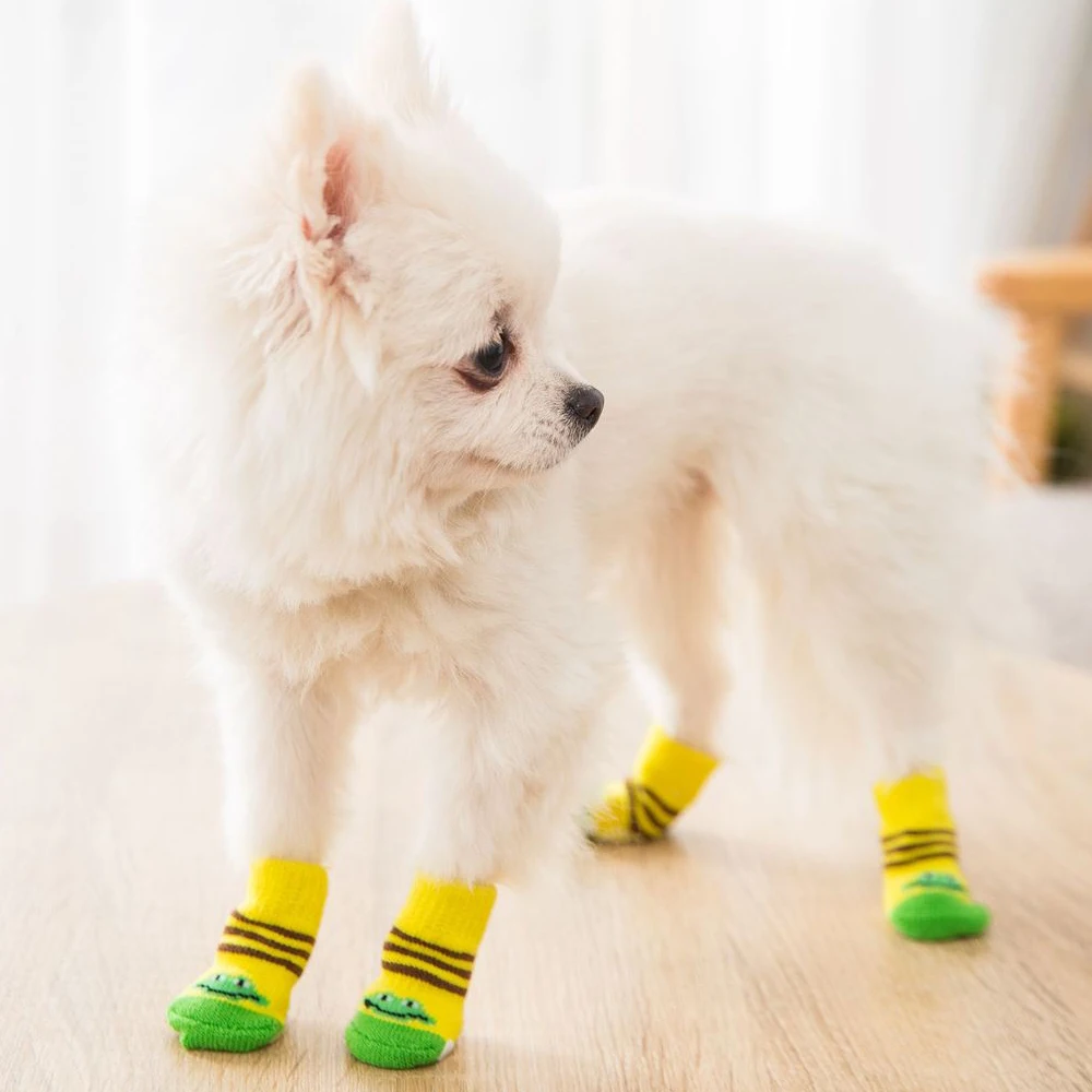 1PCS set Winter Pet Dog Socks Cat Warm Socks Dog Anti-Slip Socks Shoes Chihuahua Thick Paw Protector Booties Pet Accessories