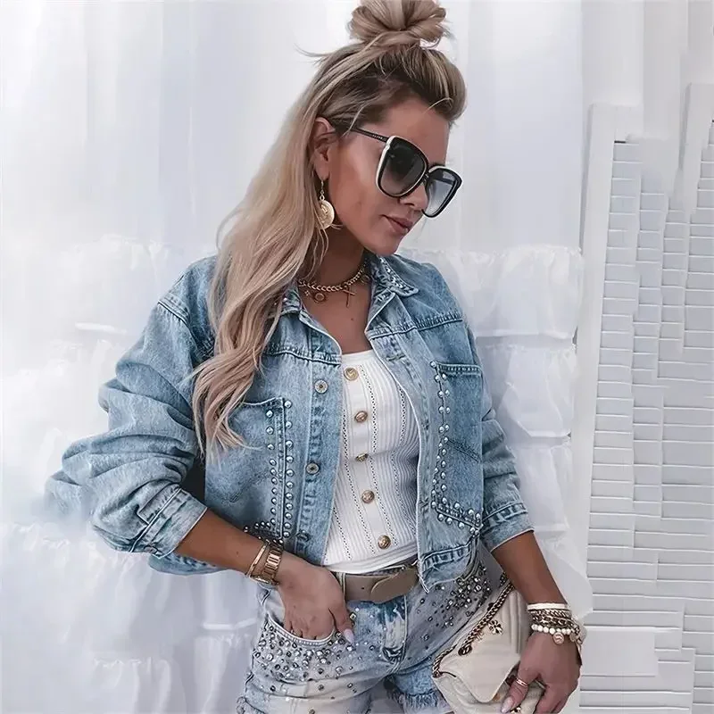 Fashion Rivets Decoration Short Jacket Women Large Pockets Patchwork Coat Female Casual Single-breasted Cardigan Denim Outerwear