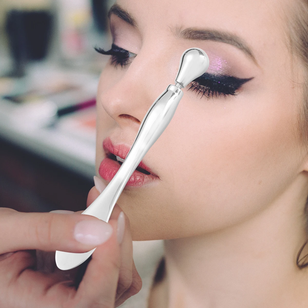 

Eye Cream Massage Stick Zinc Alloy Massager Beauty Supplies Portable Compact Eye Area Tool Promotes Circulation Relieves Fatigue