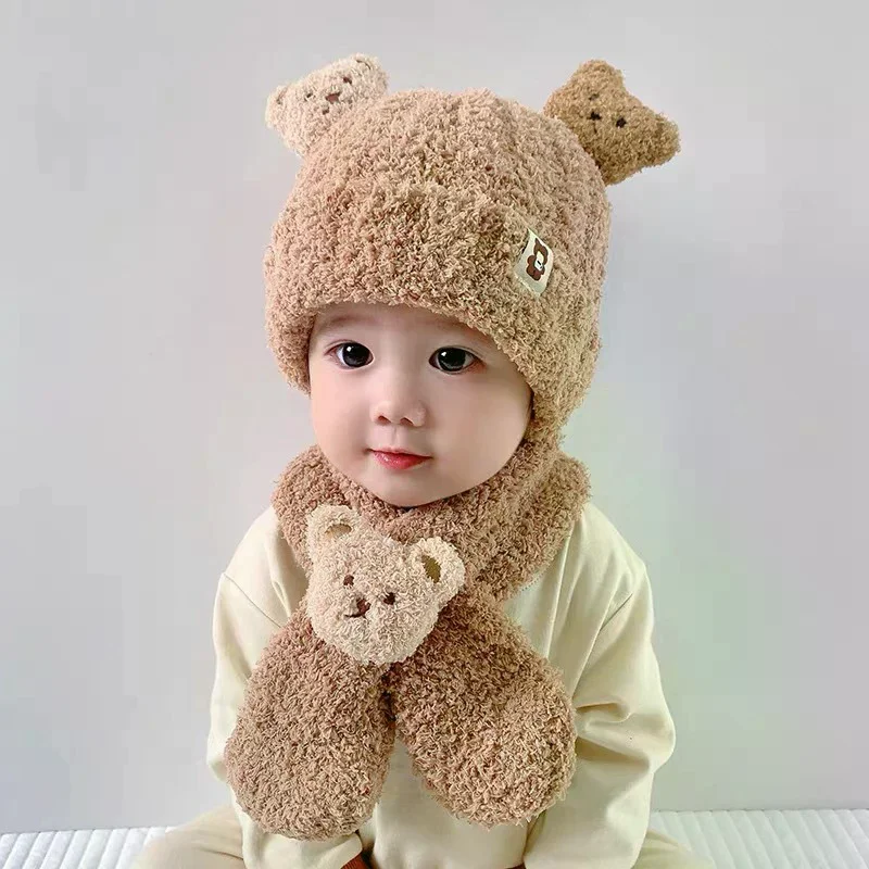 Sciarpa per cappello da bambino per ragazze Ragazzi Set caldo invernale Orso cartone animato Abbigliamento a prova di freddo per bambini Roba per bambini Sciarpa con cappuccio senza tesa