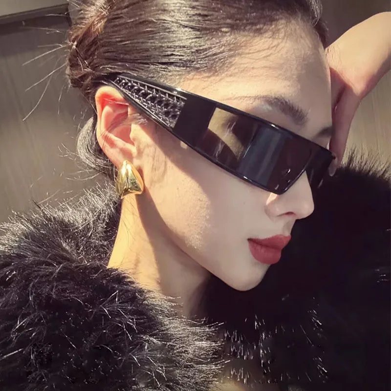نظارات شمسية أنيقة جديدة للرجال فاسق Y2K نظارات شمسية مقاومة للرياح للنساء موضة النشاط الخارجي زجاج شمسي نسائي
